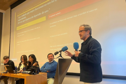 El arquitecto Esteban Najas, durante su presentación en el evento de Quito Capital.