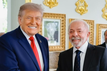 Fotografía de Donald Trump, presidente de Estados Unidos, y de su homólogo brasileño, Lula da Silva.