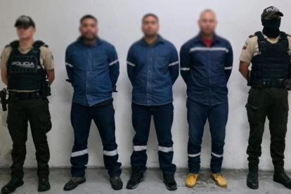 Tres personas fueron detenidas en Tumbaco por presuntamente hacerse pasar por funcionarios de la EEQ.