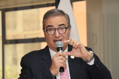 Antonio Gonçalves fue ministro de Energía en el primer periodo del presidente Daniel Noboa.