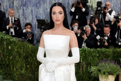 Katy Perry exige más de USD 5 millones por gastos legales