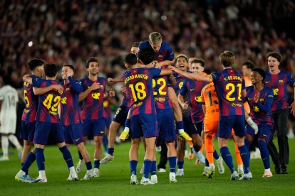 FC Barcelona fue campeón de LaLiga frente al Real Madrid.