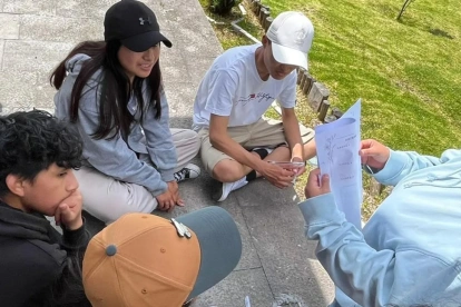 La iniciativa “Alza Tu Voz” evidenció problemáticas relacionadas con salud mental, violencia y desconexión social entre adolescentes de Riobamba y Quevedo.