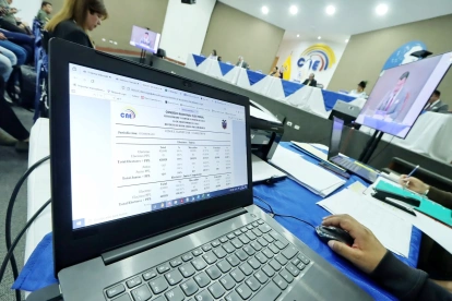El CNE es el encargado de receptar las inscripciones de las veedurías en el proceso para elegir a vocales del CPCCS.