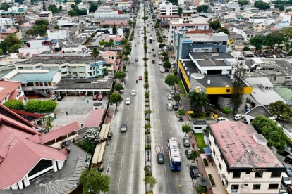 La avenida Rodolfo Baquerizo se encuentra cerrada parcialmente por trabajos de mejoras.