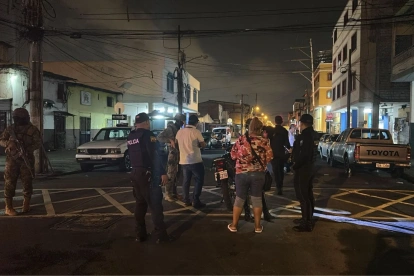 Interior ratificó el 12 de mayo que el toque de queda sigue sin cambios en Ecuador.
