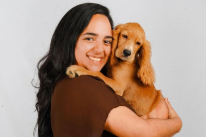 Yailin Proaño desconoce el paradero y la situación de su perro Capuccino, al menos desde el 21 de abril de 2026.