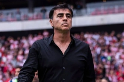 Gustavo Quinteros es actualmente director técnico de Independiente de Avellaneda.