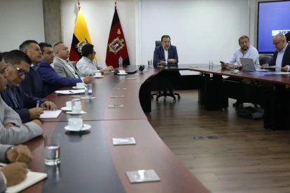 Pabel Muñoz se reunió con transportistas este 13 de mayo de 2026.