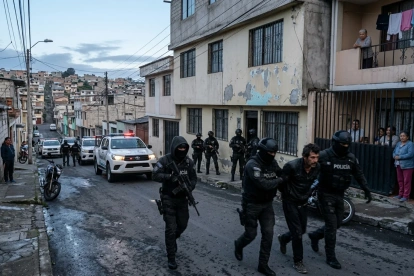 Un operativo policial de alto impacto en un barrio residencial de la capital