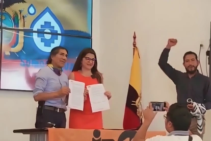 La alianza política entre la Izquierda Democrática y el movimiento Somos Agua durará dos años, aunque podría renovarse el acuerdo.