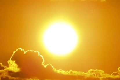 Referencial. La ciudadanía enfrenta jornadas sofocantes mientras se mantiene la alerta meteorológica en varias provincias.