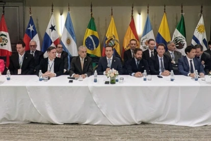 epresentantes de 15 asociaciones automotrices de América Latina y Europa firmaron el Manifiesto de Quito durante el Primer Congreso Latinoamericano Automotriz (CLAM)
