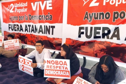 Militantes de Unidad Popular se concentran en Guayaquil y Quito.