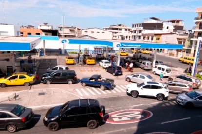 El incremento en el precio de los combustible influyó en la inflación de abril de 2026.