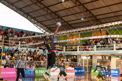 Marcos Tenorio, ´Fusil´, llega a cuartos de final de la LNE como favorito con su equipo, Machala Mineros.
