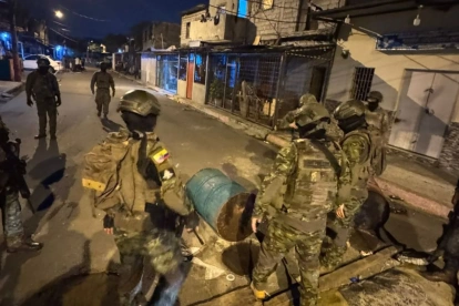 Fuerzas Armadas desplegaron 2.000 militares en Guayas contra mafias y sicariato.