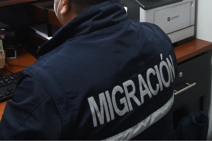 Las menores fueron rescatadas en Santo Domingo, tras un operativo de Migración, Policía y Dinapen.
