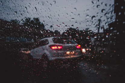 La advertencia N.° 36, que se mantiene activa, señala que las precipitaciones más fuertes se concentrarán en localidades orientales de la región Interandina.