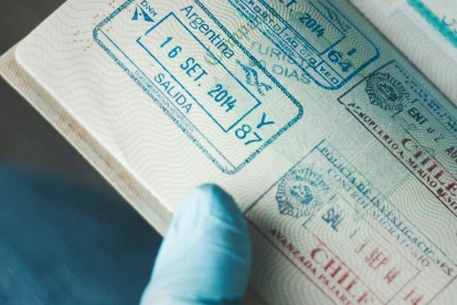 El pasaporte ecuatoriano permite el acceso sin visa a solo 94 destinos de un total de 227 posibles, por detrás de Perú: 142, Colombia: 131, Honduras: 130, Nicaragua: 126, Venezuela: 118.