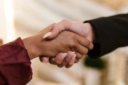 La empatía y el respeto son fundamentales para fortalecer la convivencia social.