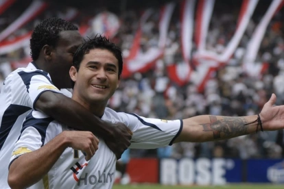 Claudio Bieler con la camiseta de Liga de Quito.