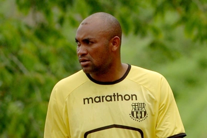 Raúl Guerrón cuando jugaba en Barcelona SC.