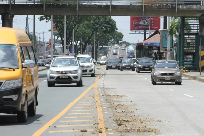 La avenida 25 de Julio es una de las vías más transitadas de Guayaquil.