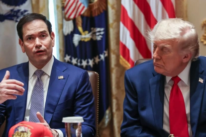 El secretario de Estado de Estados Unidos, Marco Rubio, y el presidente de Estados Unidos, Donald Trump, durante una reunión en la Casa Blanca en Washington, DC, EE. UU., el 27 de mayo de 2026.