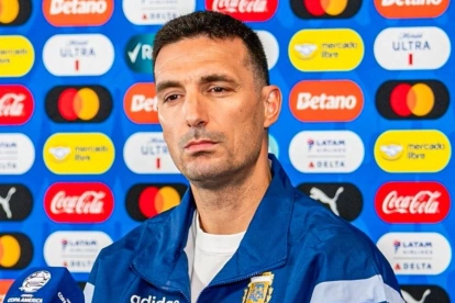 Lionel Scaloni, director técnico de la Selección Argentina, durante una conferencia de prensa.