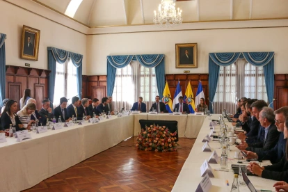 El Ministerio de Producción en reunión con empresarios franceses.