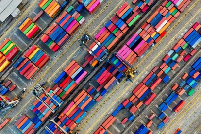 El Ecuador hace bien en retirarse del tratado SUCRE, sistema que viabilizó millonarios atracos cambiarios por exportaciones ficticias desde Ecuador a Venezuela.