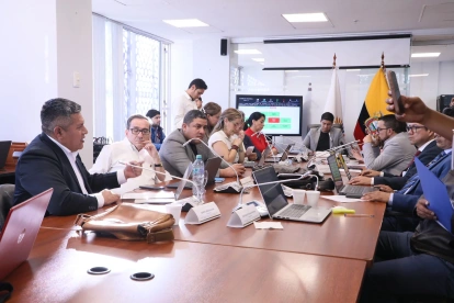 Comisión de Garantías Constitucionales aprobó el informe para segundo debate de la ley sobre mujeres rurales.