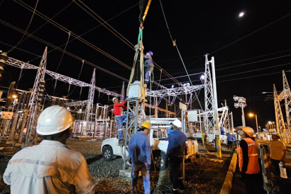 Trabajos de Mantenimiento de la Corporación Eléctrica del Ecuador