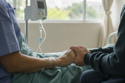 Medicamentos de alta especialidad adquiridos por el IESS serán distribuidos en hospitales de tercer nivel y unidades médicas del país para pacientes con enfermedades raras.