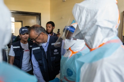 Pacientes recuperados de ébola son dados de alta en el Centro Médico Evangélico de Bunia, en la provincia de Ituri, RDC.