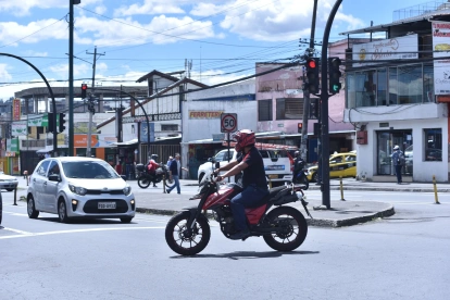 Control. La ciudadanía reclama acciones frente a motociclistas vinculados con delitos en Quito.