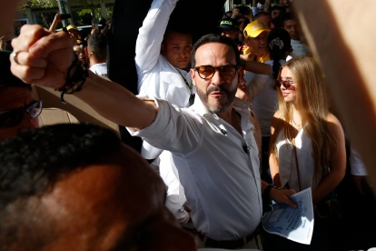 El candidato derechista tendría una leve ventaja en el balotaje, según las encuenstas