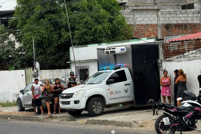 La policía investiga el hecho si tiene relación con un allanamiento en la misma casa.