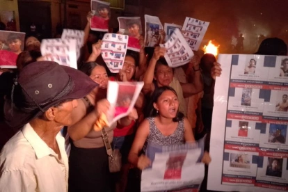 Familiares y moradores exigen respuestas por los ocho jóvenes desaparecidos tras viajar a Milagro