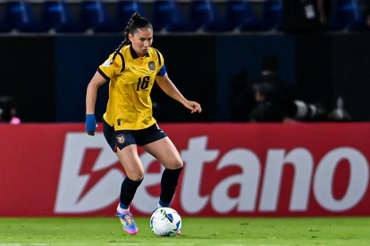Gigi Moreira llevó durante varios años la cinta de capitana en la Tri femenina.