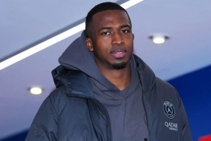 Pacho, el 26 de noviembre de 2025 durante el encuentro del PSG y Tottenham Hotspur