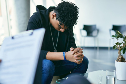 En el Mes de la Concienciación sobre la Salud Mental Masculina, especialistas destacan la necesidad de crear espacios seguros para hablar de ansiedad, estrés y depresión.