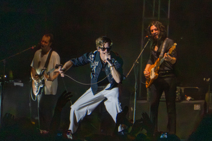 Bandalos Chinos cerró la noche de Fuerza Natural 2026 en la Concha Acústica de Parque Samanes, en Guayaquil.