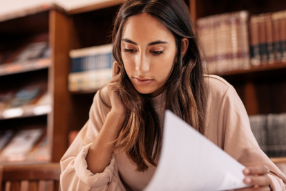 Experiencia comprobada abre oportunidades académicas y laborales para profesionales sin título universitario.