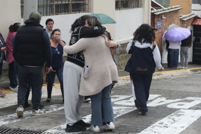 Los familiares y amigos de Nathaly Mafla estaban consternados, luego de que la Policía confirmó que los restos humanos pertenecían a la joven universitaria reportada como desaparecida en Quito.