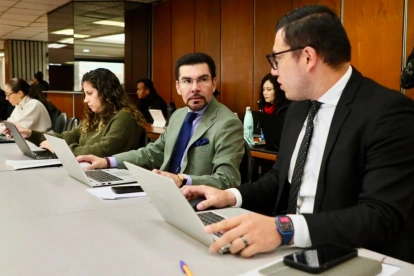 El actual fiscal general encargado, Carlos Alarcón, estuvo a cargo del caso Triple A en su etapa inicial.
