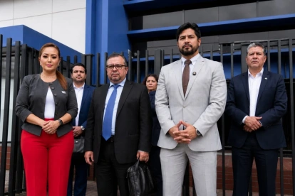 Prestadores externos de salud advierten posibles protestas por retrasos en pagos y falta de una reunión con el IESS y el MSP.