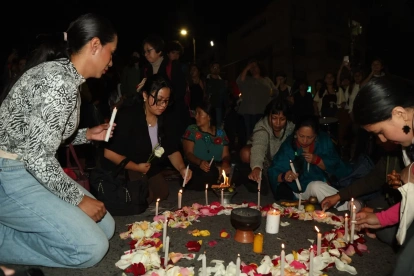 La marcha culminó en un altar realizado a fuera de la universidad politécnica en conmemoración a las víctimas.