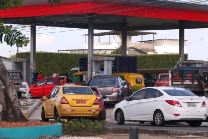 Petroecuador asegura el normal abastecimiento de combustible a nivel nacional.